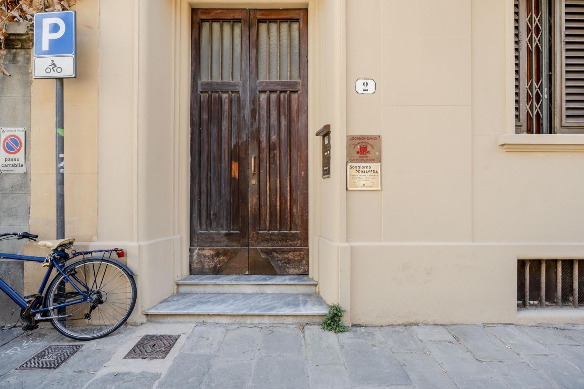 Santa Maria Novella Nest - Vittoria & Carlo Apartamento Florença